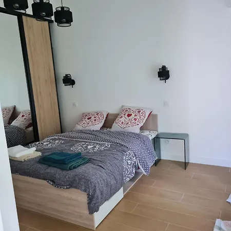 Appartement Entier De 67 Mettres Carres Aix-en-Othe Exterior foto
